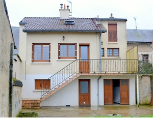 maison-villa à la vente -   86100  CHATELLERAULT, surface 107 m2 vente maison-villa - APR723524
